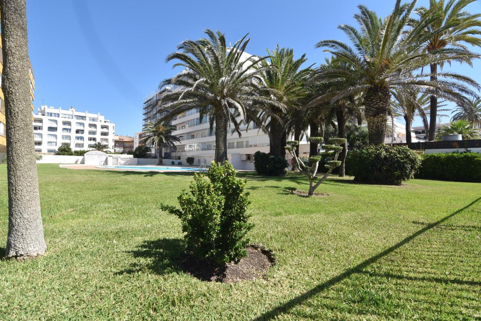 Rnet - Rhc 3402 Roses Holiday Center מראה חיצוני תמונה
